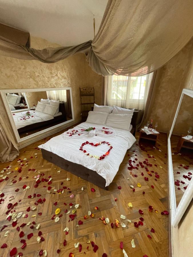 Отель Casa Rania Сибиу Экстерьер фото