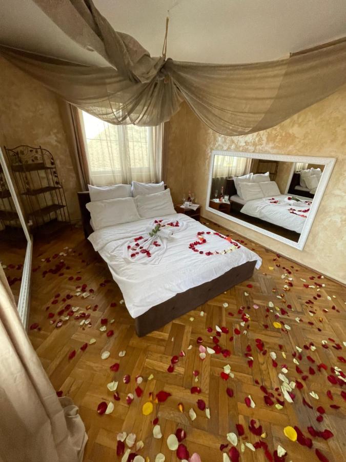 Отель Casa Rania Сибиу Экстерьер фото
