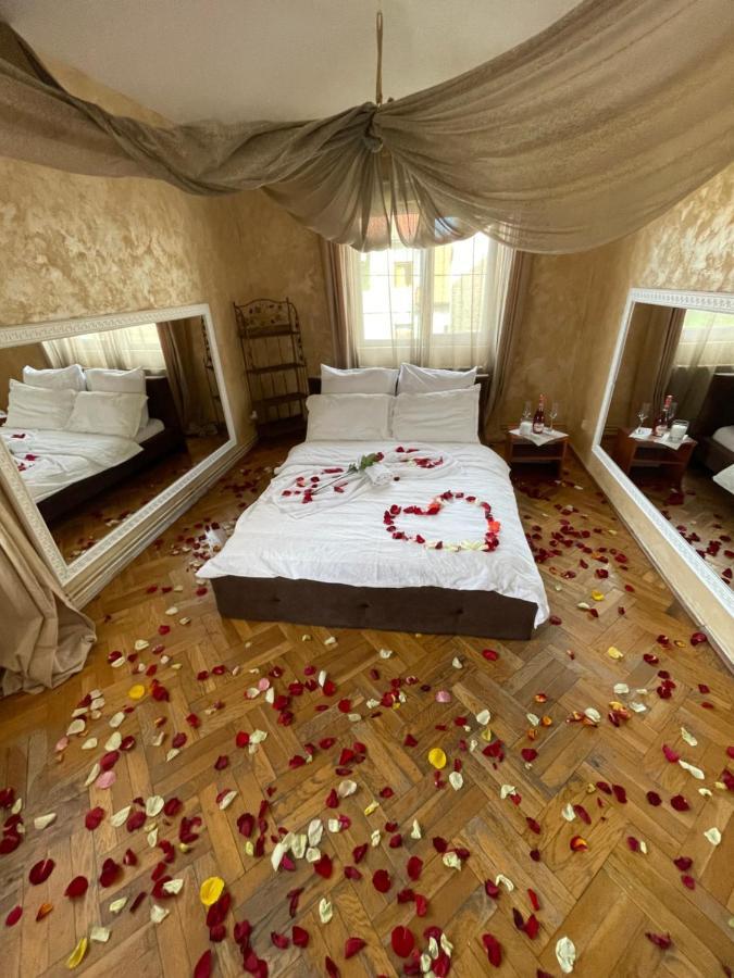 Отель Casa Rania Сибиу Экстерьер фото