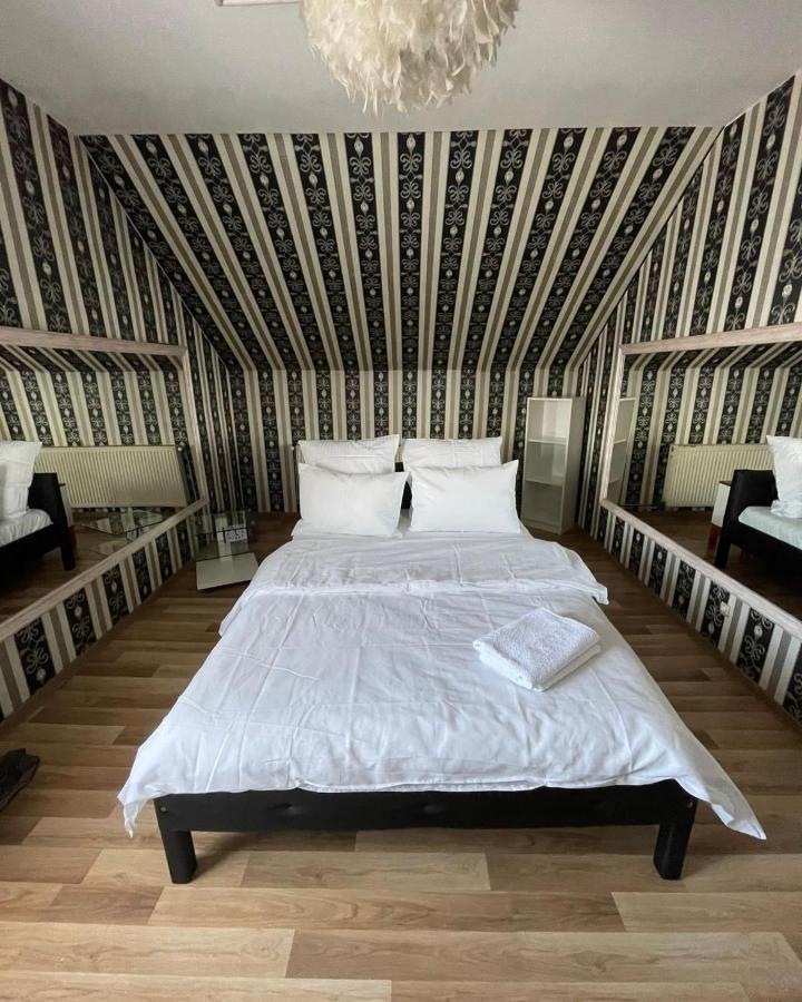Отель Casa Rania Сибиу Экстерьер фото