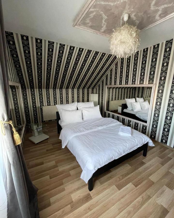 Отель Casa Rania Сибиу Экстерьер фото